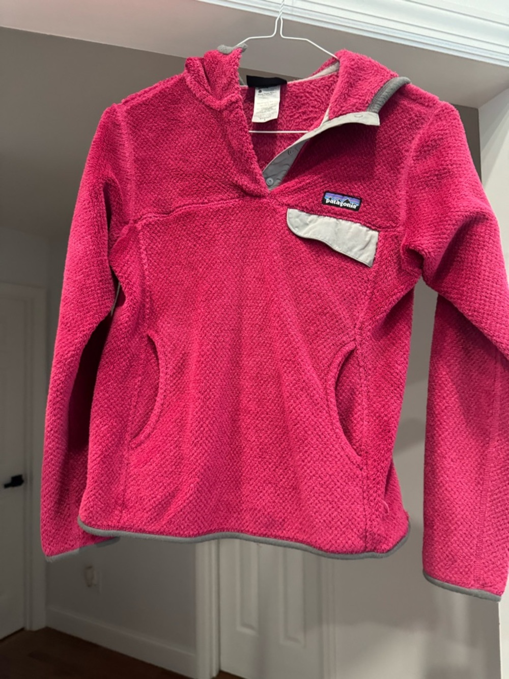 Patagonia Pink Hooded Fleece Pullover